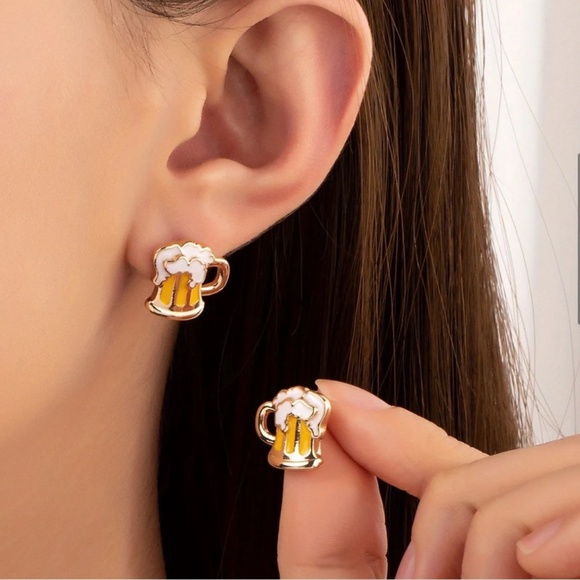 🆕Absolut Vodka, Jack Daniel's Whiskey, Corona beer, Enamel Bear Mug Earrings - Picture 11 of 13